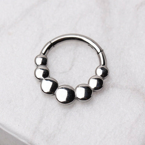 316L Stainless Steel Circle Design Seamless Hinged Clicker Ring.