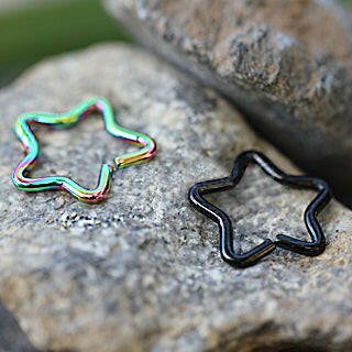 PVD Plated Star Shaped Cartilage Earring - Impulse Piercings